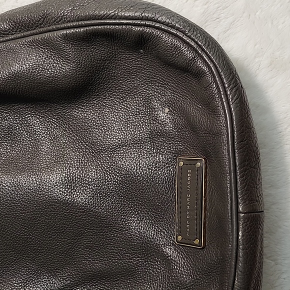 Marc Jacobs Leather Convertible Hobo Shoulder Bag - Picture 16 of 16